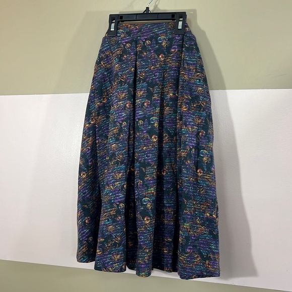 LuLaRoe Madison Skirt w Pockets - Picture 1 of 10